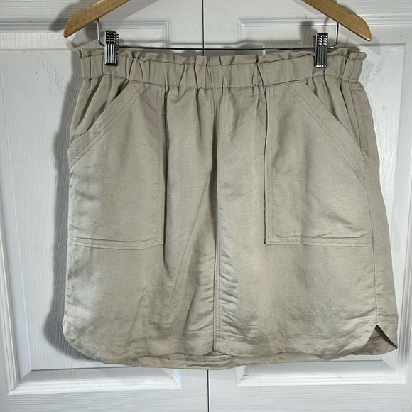 Banana Republic linen blend skirt - Picture 2 of 8